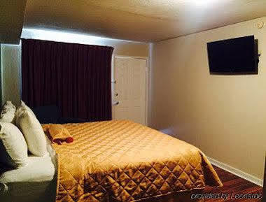 Executive Inn & Kitchenette Suites-Eagle Pass Exterior foto