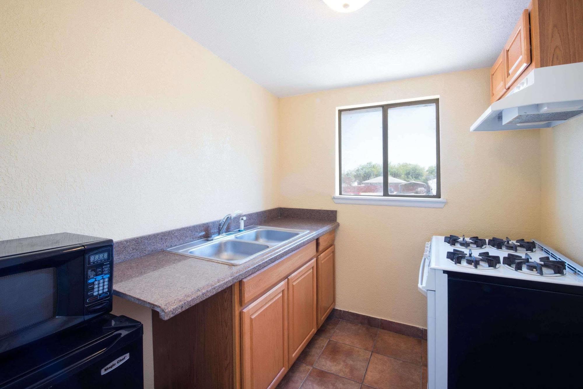 Executive Inn & Kitchenette Suites-Eagle Pass Exterior foto